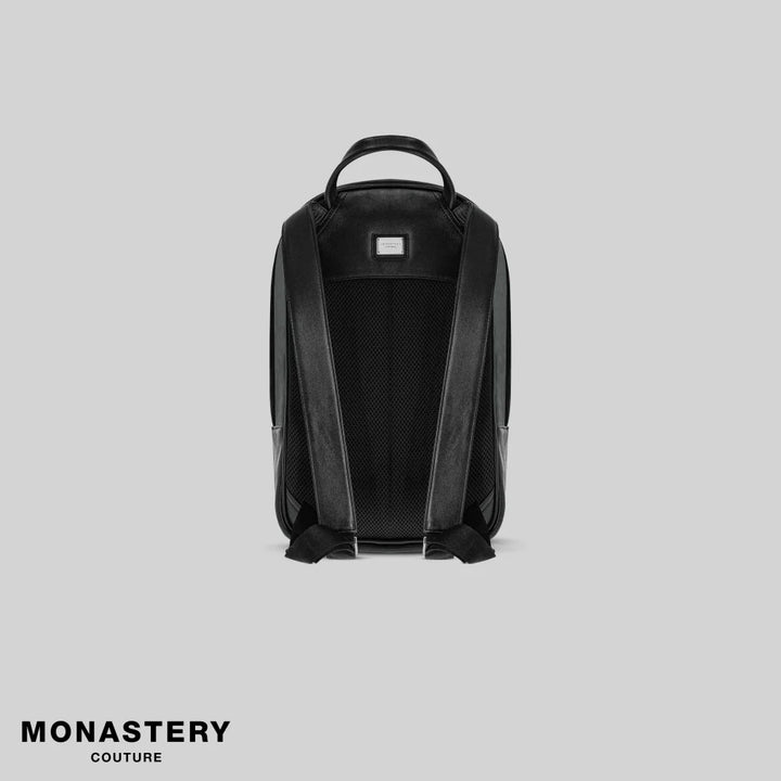 Backpack Monastery Boot Black Camiseta