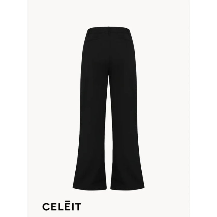 Celēit Cutout Pant Black Top