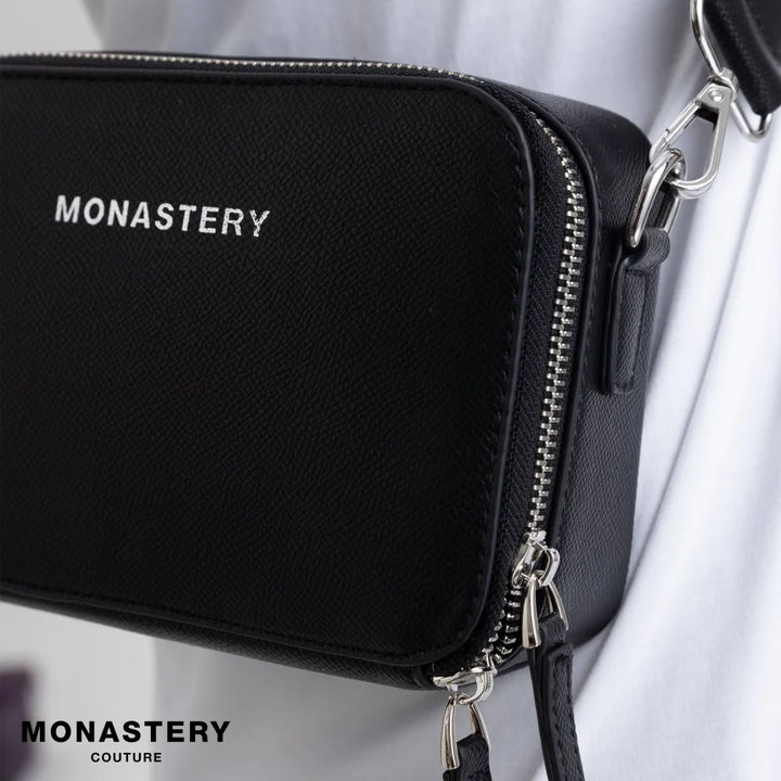 Fannypack Monastery Shum Black Bolsos